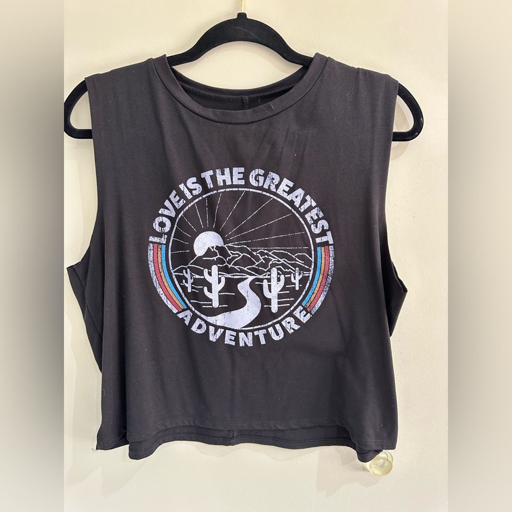 Cropped Tee